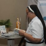 lancamento do livro feliz do jeito certo padre elias silva diocese de uruacu go (44)